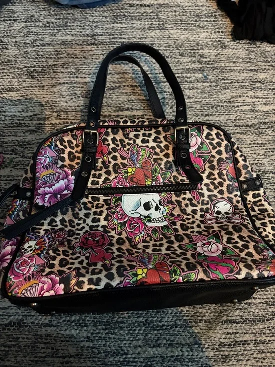 Ed Hardy Leopard Skull Floral Tote Bag in Black and Pink - Picture 3 of 3